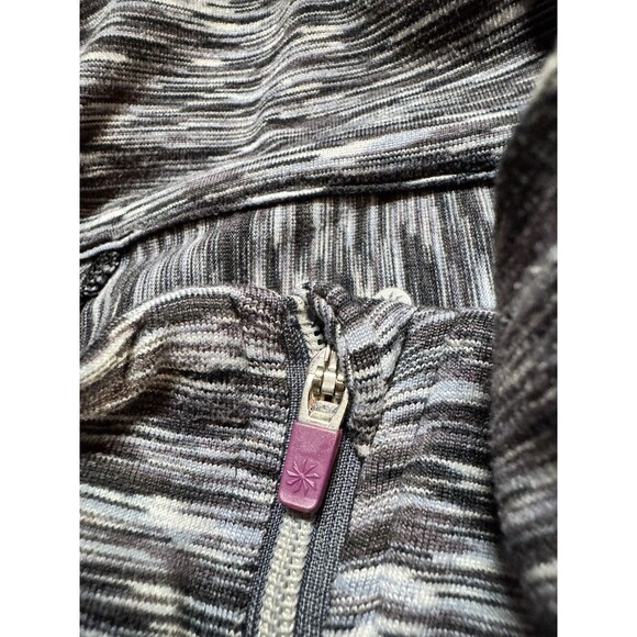 Athleta Top Womens Medium Grey Purple 1/4 Zip Long Sleeve Running Yoga Casual - Picture 3 of 10